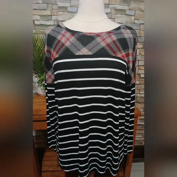 Maurices Sweaters - Maurices 24/7 Plaid Stripe‎ Blocked Football Sweater XL